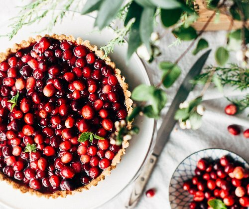 Green Tomato and Cranberry Pie