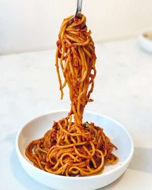 ALI'S FAVORITE PASTA - AMATRICIANA