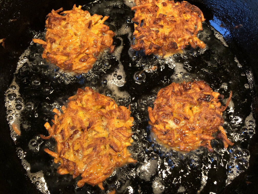 CELEBRATING LATKES: GEORGETTE FARKAS' TWIST - BUTTERNUT SQUASH LATKES